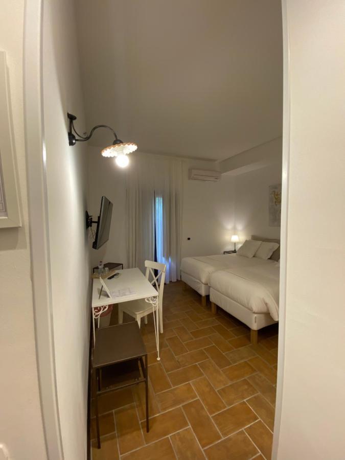Hotel Domus Giuliae Trecastagni Exterior foto