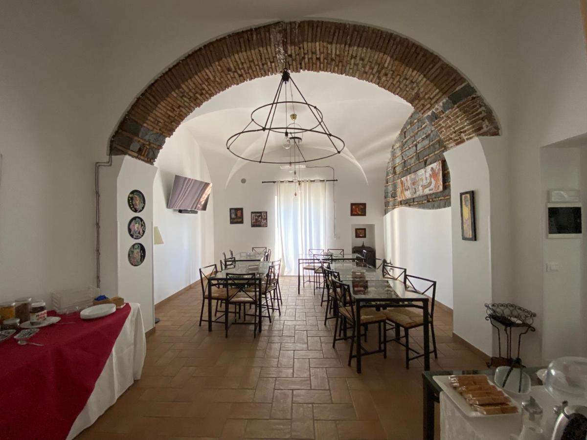 Hotel Domus Giuliae Trecastagni Exterior foto